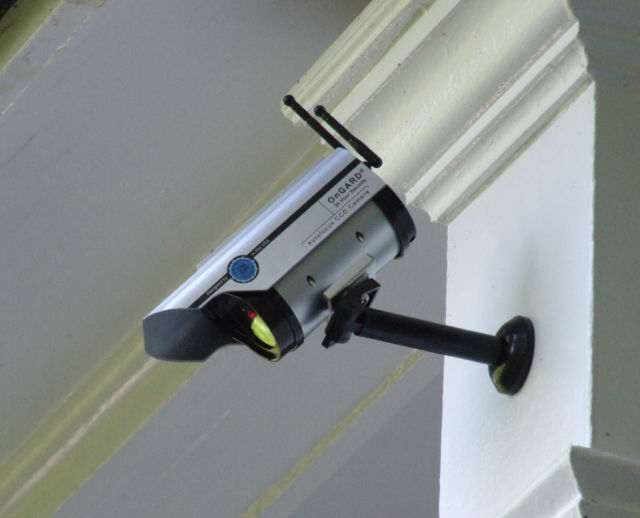 SMART Dummy Security Camera